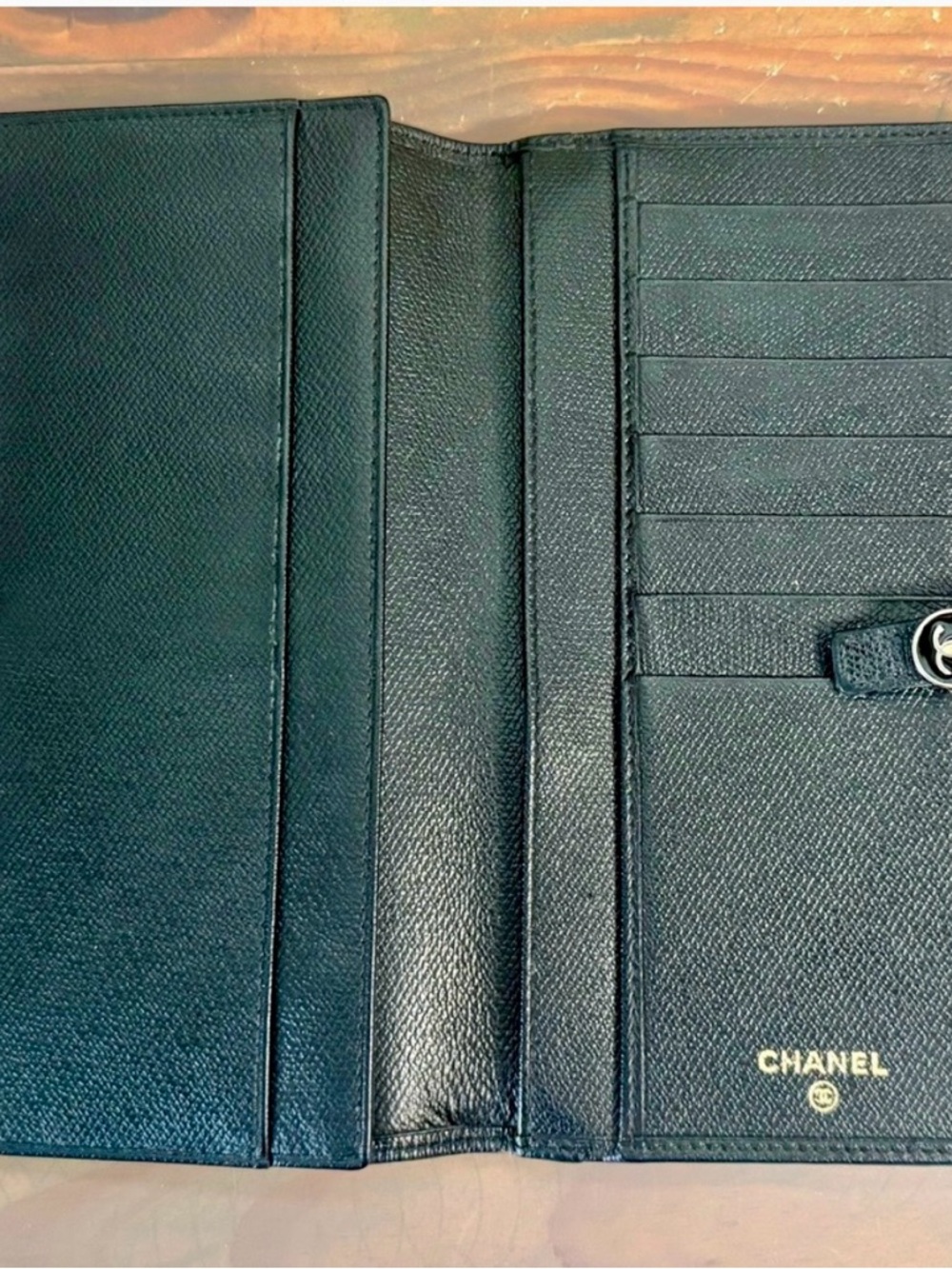 CHANEL Paris Black Caviar Leather Continental Wallet with CC Button XLNT - Picture 13 of 15